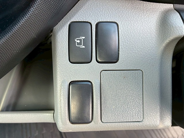 2088 2RG-XZU710M  保証対象車両 車検付 令和8年8月迄 R1 日野 デュトロ 平ボディ ワンオーナー ワイド ロング 2トン積載 6速 MT マニュアル 2t 5t 小型 キャブオーバー（32枚目）