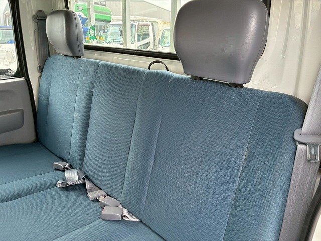 2070 TKG-FBA20  保証対象車両 車検付 令和8年4月迄 H28 三菱ふそう キャンター ダブルキャブ Wキャブ 4ナンバー 乗車定員 6人 リアヒーター 2トン積載 5トン限定 準中型免許 デュオニック AT オートマ 2t 5t 小型 平ボディ（31枚目）