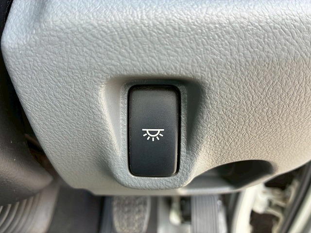 2088 2RG-XZU710M  保証対象車両 車検付 令和8年8月迄 R1 日野 デュトロ 平ボディ ワンオーナー ワイド ロング 2トン積載 6速 MT マニュアル 2t 5t 小型 キャブオーバー（33枚目）