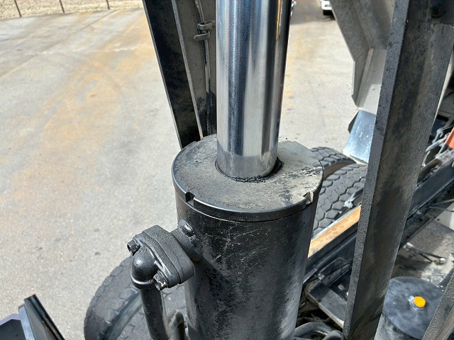 K-2160 2DG-FS1AGA  車検付 令和9年3月迄 R2 日野 プロフィア ダンプ ワンオーナー 6×4 3軸2デフ 永久磁石式リターダ 新明和工業 380馬力 7速 MT マニュアル 10t 20t 大型 土砂ダンプ（33枚目）