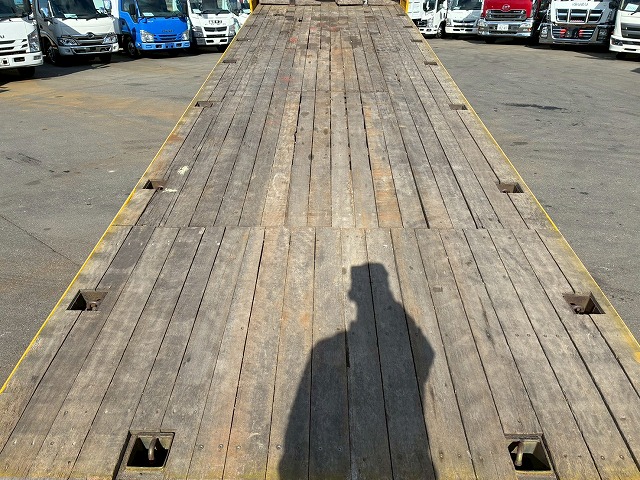 2102 KL-CG55K  車検付 令和8年8月迄 H16 日産ディーゼル UDトラックス ビッグサム セーフティローダー 8×4 4軸低床2デフ リーフサスペンション 花見台 ウインチ ラジコン 400馬力 RH8 V8型 生エンジン 7速 MT マニュアル 10t 25t 大型 セルフ 重機運搬車 回送車（31枚目）