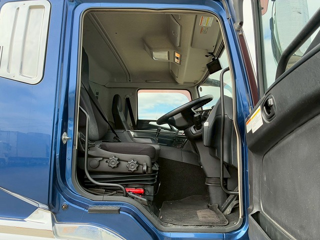 K-2140 2PG-FS74HZ H30 三菱ふそう スーパーグレート アルミウイング ワンオーナー 8×4 4軸低床2デフ 後輪エアサス パブコ エアロパーツ エアロ仕様 13.8トン積載 394馬力 シフトパイロット AT 10t 25t 大型 パネルウイング（32枚目）