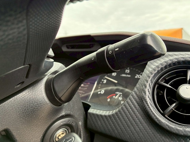 K-2111 2DG-SS1EKGG  検切れナンバー付き H30 日野 プロフィア トラクターヘッド ワンオーナー ハイルーフ 6×4 3軸2デフ 後輪エアサス 永久磁石式リターダ 450馬力 7速MT マニュアル 10t 53t 大型 牽引 2デフヘッド ダブルデフ（32枚目）