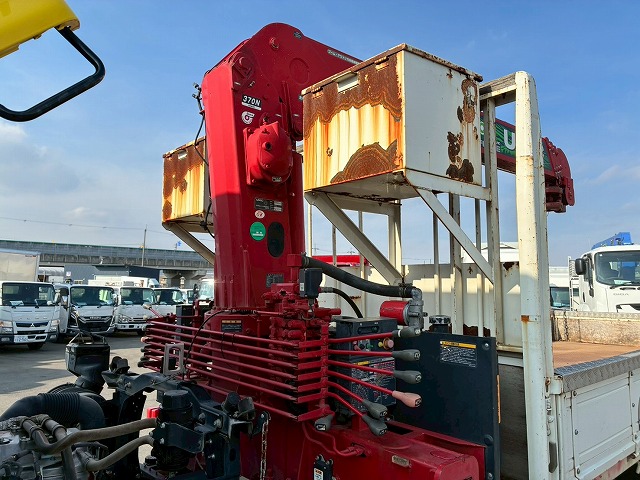 K2107 2KG-FD2ABA 保証対象車両 車検付 令和8年11月迄 H29 日野 レンジャー 4段クレーン ワンオーナー フルキャブ/ベッド付き 古河ユニック UNIC ラジコン フックイン 角足アウトリガー 6速 MT マニュアル 4t 8t 中型 カーゴクレーン（35枚目）