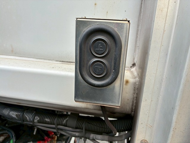 2061 ★ワイド×ロング！★3.95トン積載！★ ◆◇175馬力・ターボ！◆5速MT車！◇◆　祝★ご成約！！　兵庫県（33枚目）