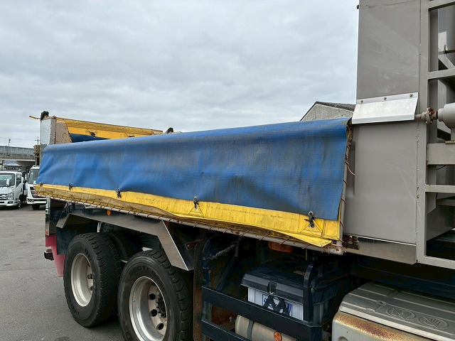 2099 2PG-CW5AL  ★車検付！令和9年2月迄★ワンオーナー！★ ◆6×4！3軸2デフ◆永久磁石式リターダ！◆  ◎カスタム仕様！◎新明和製・額縁アオリ！◎　成約！島根県（32枚目）