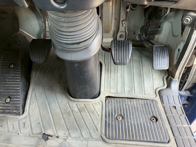 2166 LKG-SH1EDAG  H23 日野 トラクターヘッド ハイルーフ 後輪エアサス 海コン緩和 第5輪荷重 11500kg 11.5トン 永久磁石式リターダ 410馬力 プロシフト AT セミオートマ 10t 46t 大型 牽引 シングルヘッド（31枚目）