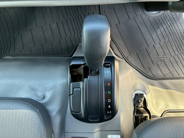 K-2126 トヨエース PG ワンオーナー 3トン積載 オートマ　☆暖かくなってきた頃にご成約いただきました☆　東京都（35枚目）