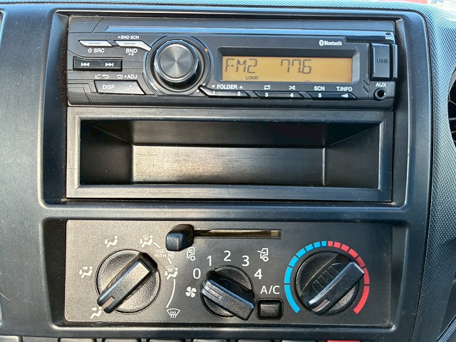 2088 2RG-XZU710M  保証対象車両 車検付 令和8年8月迄 R1 日野 デュトロ 平ボディ ワンオーナー ワイド ロング 2トン積載 6速 MT マニュアル 2t 5t 小型 キャブオーバー（35枚目）