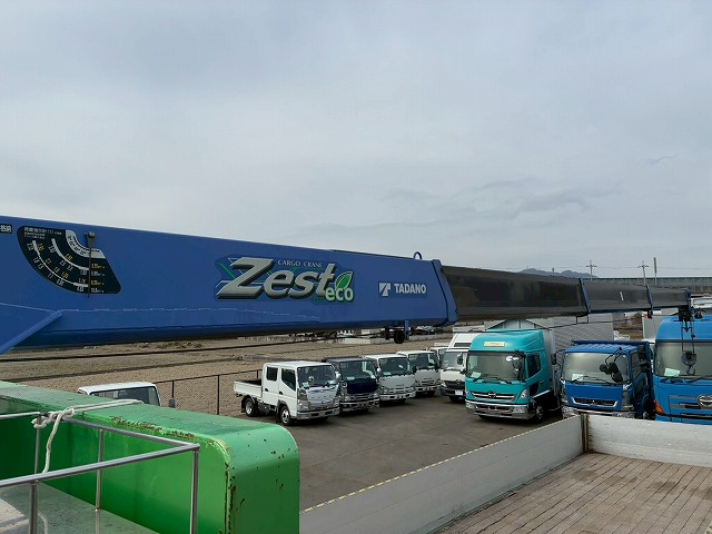 K-2128 QPG-CD5ZA  車検付 令和8年11月迄 H27 UDトラックス クオン 4段クレーン ラジコン フックイン TADANO タダノ 永久磁石式リターダ 7速 MT マニュアル 10t 25t 大型 ユニック車 カーゴクレーン（34枚目）