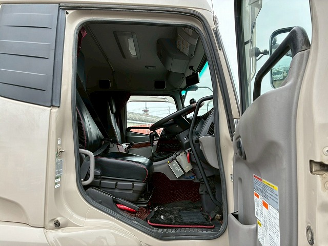 2099 2PG-CW5AL  ★車検付！令和9年2月迄★ワンオーナー！★ ◆6×4！3軸2デフ◆永久磁石式リターダ！◆  ◎カスタム仕様！◎新明和製・額縁アオリ！◎　成約！島根県（34枚目）