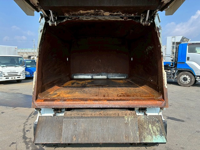 2118 連続作動車 汚水タンク 巻き込み式 ダンプ排出 清掃車 ごみ収集車　☆卒業式の多い時期にご成約いただきました☆　岡山県（35枚目）