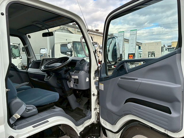 2070 TKG-FBA20  保証対象車両 車検付 令和8年4月迄 H28 三菱ふそう キャンター ダブルキャブ Wキャブ 4ナンバー 乗車定員 6人 リアヒーター 2トン積載 5トン限定 準中型免許 デュオニック AT オートマ 2t 5t 小型 平ボディ（37枚目）