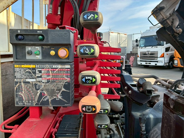 K2107 2KG-FD2ABA 保証対象車両 車検付 令和8年11月迄 H29 日野 レンジャー 4段クレーン ワンオーナー フルキャブ/ベッド付き 古河ユニック UNIC ラジコン フックイン 角足アウトリガー 6速 MT マニュアル 4t 8t 中型 カーゴクレーン（39枚目）