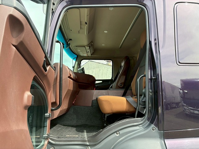 K-2160 2DG-FS1AGA  車検付 令和9年3月迄 R2 日野 プロフィア ダンプ ワンオーナー 6×4 3軸2デフ 永久磁石式リターダ 新明和工業 380馬力 7速 MT マニュアル 10t 20t 大型 土砂ダンプ（39枚目）