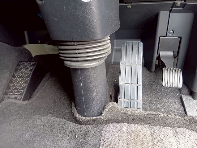 K-2140 2PG-FS74HZ H30 三菱ふそう スーパーグレート アルミウイング ワンオーナー 8×4 4軸低床2デフ 後輪エアサス パブコ エアロパーツ エアロ仕様 13.8トン積載 394馬力 シフトパイロット AT 10t 25t 大型 パネルウイング（38枚目）