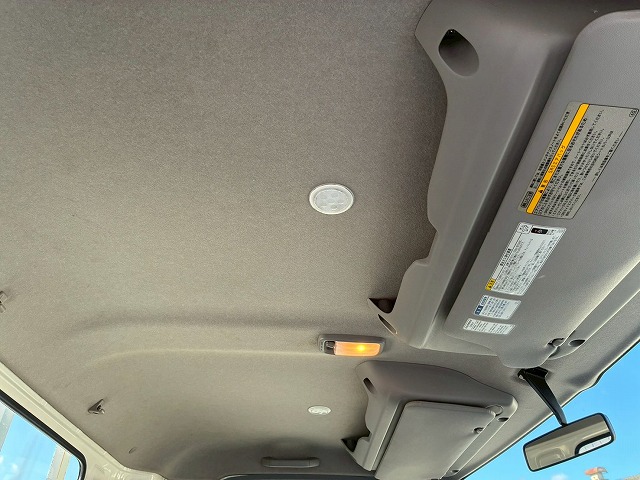 2088 2RG-XZU710M  保証対象車両 車検付 令和8年8月迄 R1 日野 デュトロ 平ボディ ワンオーナー ワイド ロング 2トン積載 6速 MT マニュアル 2t 5t 小型 キャブオーバー（40枚目）