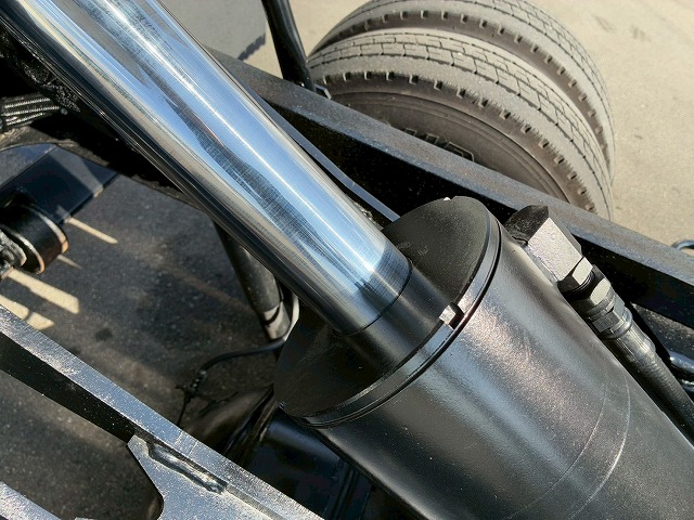 2101 ローダーダンプ 3.6トン積載 155馬力 スライドダンプ 重機運搬車　☆桜の蕾が小さい頃にご成約いただきました☆　静岡県（37枚目）