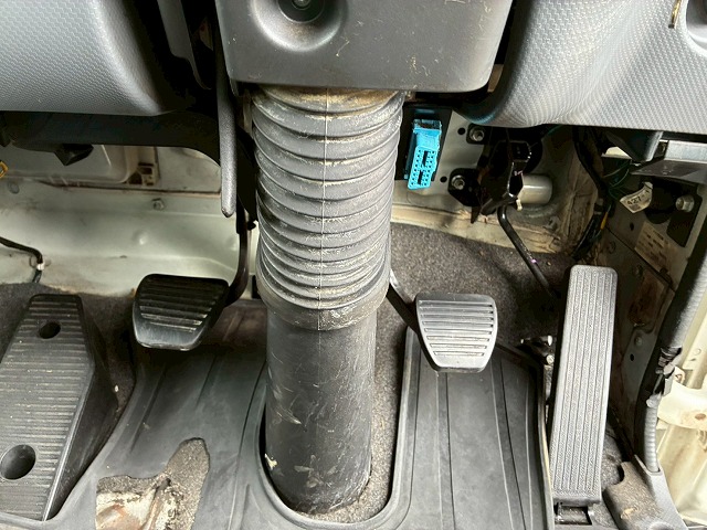 2149 TKG-FRR90S2 H26 いすゞ フォワード 冷蔵冷凍車 格納式パワーゲート フルキャブ/ベッド付き 東プレ -30℃低温設定 格納式パワーゲート PG 左サイド扉 6速 MT マニュアル 4t 8t 中型 冷凍バン 箱車(40枚目)