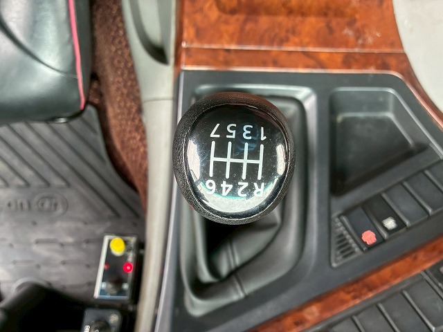 2099 2PG-CW5AL  ★車検付！令和9年2月迄★ワンオーナー！★ ◆6×4！3軸2デフ◆永久磁石式リターダ！◆  ◎カスタム仕様！◎新明和製・額縁アオリ！◎　成約！島根県（39枚目）