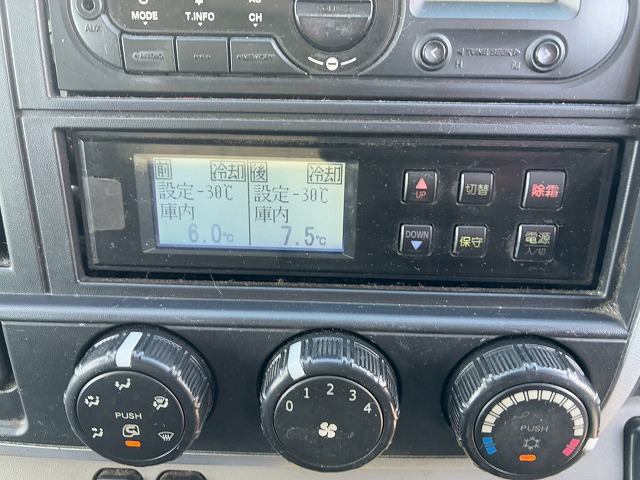2168 TPG-FEB50 保証対象車両 三菱ふそう キャンター 冷蔵冷凍車 ワイド ロング 東プレ -30℃低温設定 R404A 2室 可動式仕切り板 左サイド扉 3トン積載 3t 7t 小型 冷凍バン 箱車(40枚目)