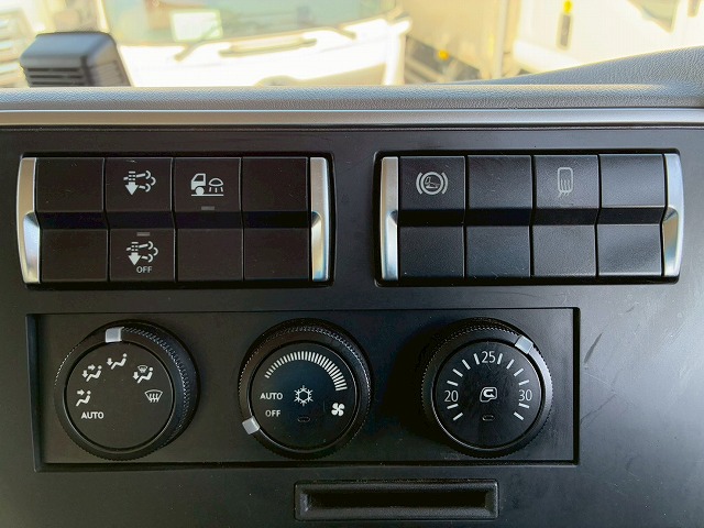 K-2138 2PG-FS74HZ  H31 三菱ふそう スーパーグレート アルミウイング ハイルーフ 8×4 4軸低床2デフ 後輪エアサス 日本フルハーフ シフトパイロット AT セミオートマ 10t 25t 大型 バン 箱車（38枚目）