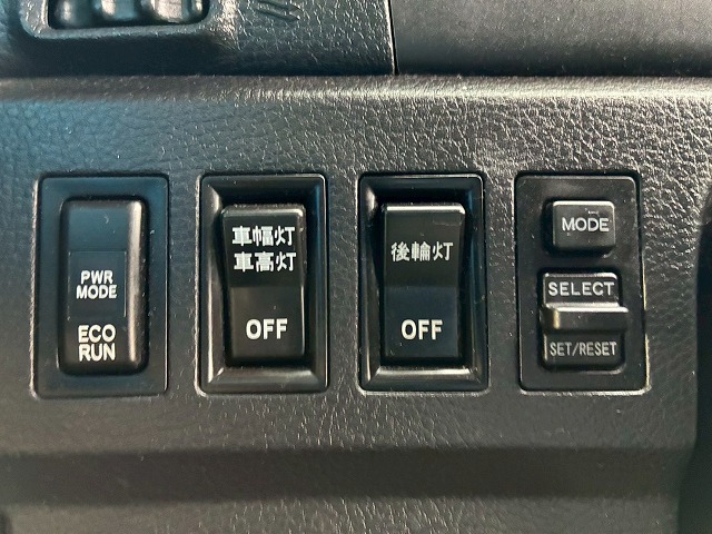 2174 QPG-FW1EXEG  H29 日野 プロフィア アルミウイング ハイルーフ 8×4 4軸低床2デフ 後輪エアサス 永久磁石式リターダ 背高 380馬力 E13C プロシフト AT セミオートマ 10t 25t 大型 バン 箱車（40枚目）