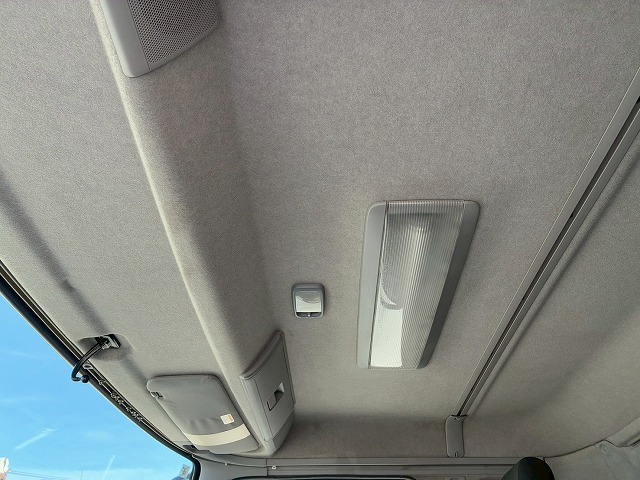 2169 TKG-MK38L H26 UDトラックス コンドル アルミブロック フルキャブ/ベッド付き 3.6トン積載 6200 標準幅 TOYOBODY 215馬力 6速 MT マニュアル 4t 8t 中型 平ボディ（44枚目）