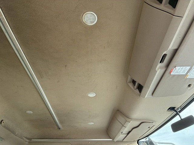 2080 2PG-FD2ABA  H30 日野 レンジャー アルミブロック フルキャブ ベッド付き 6200 フルワイド トランテックス 3.6トン積載 6速 MT マニュアル 4t 8t 中型 平ボディ（41枚目）