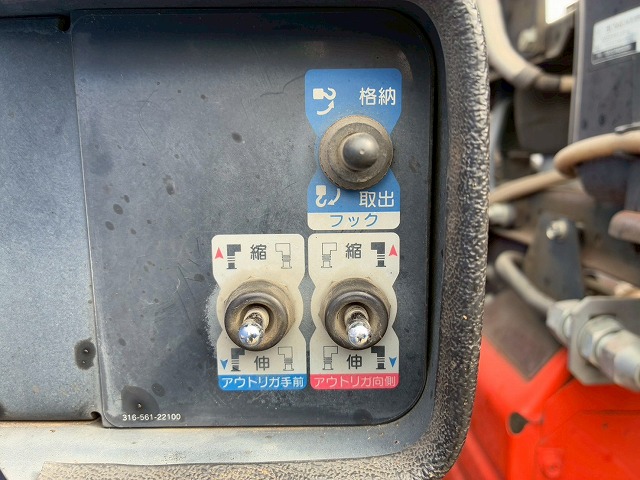 K-2128 QPG-CD5ZA  車検付 令和8年11月迄 H27 UDトラックス クオン 4段クレーン ラジコン フックイン TADANO タダノ 永久磁石式リターダ 7速 MT マニュアル 10t 25t 大型 ユニック車 カーゴクレーン（44枚目）