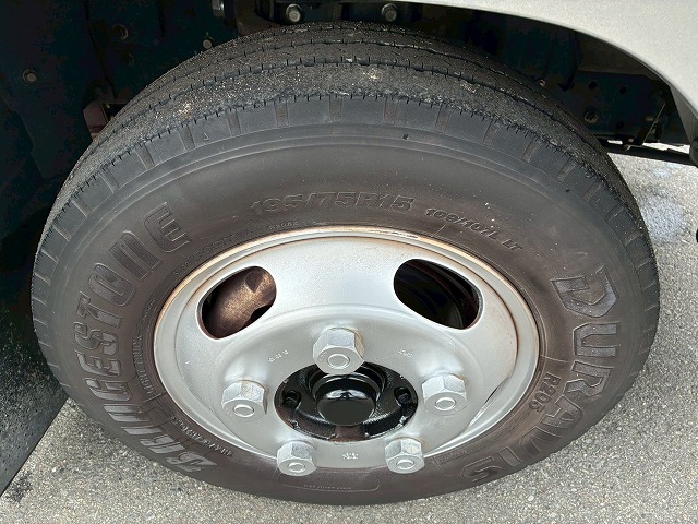 2070 TKG-FBA20  保証対象車両 車検付 令和8年4月迄 H28 三菱ふそう キャンター ダブルキャブ Wキャブ 4ナンバー 乗車定員 6人 リアヒーター 2トン積載 5トン限定 準中型免許 デュオニック AT オートマ 2t 5t 小型 平ボディ（44枚目）