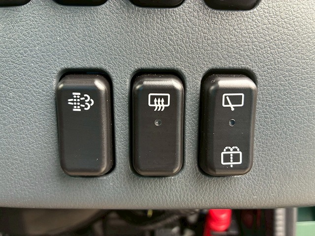 K-2172 2RG-BG740G R4 三菱ふそう ローザ マイクロバス 4×4 四輪駆動 フルタイム 4WD 28人 リクライニング 自動扉 自動ステップ オートスイングドア リアトランク ボトルクーラー デュオニック AT セミオートマ 小型 中型 送迎バス 観光バス(43枚目)