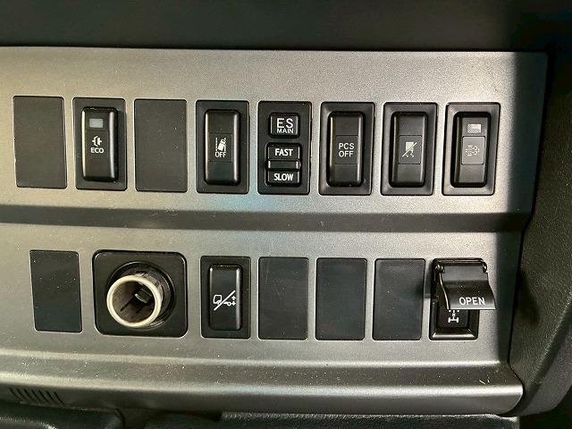 2174 QPG-FW1EXEG  H29 日野 プロフィア アルミウイング ハイルーフ 8×4 4軸低床2デフ 後輪エアサス 永久磁石式リターダ 背高 380馬力 E13C プロシフト AT セミオートマ 10t 25t 大型 バン 箱車（43枚目）