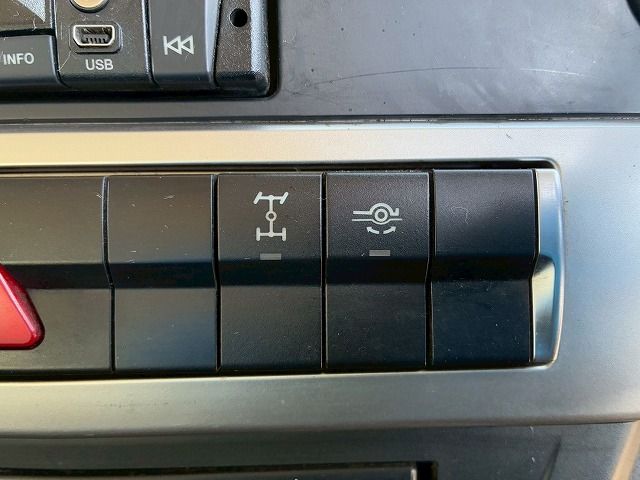 K-2138 2PG-FS74HZ  H31 三菱ふそう スーパーグレート アルミウイング ハイルーフ 8×4 4軸低床2デフ 後輪エアサス 日本フルハーフ シフトパイロット AT セミオートマ 10t 25t 大型 バン 箱車（42枚目）