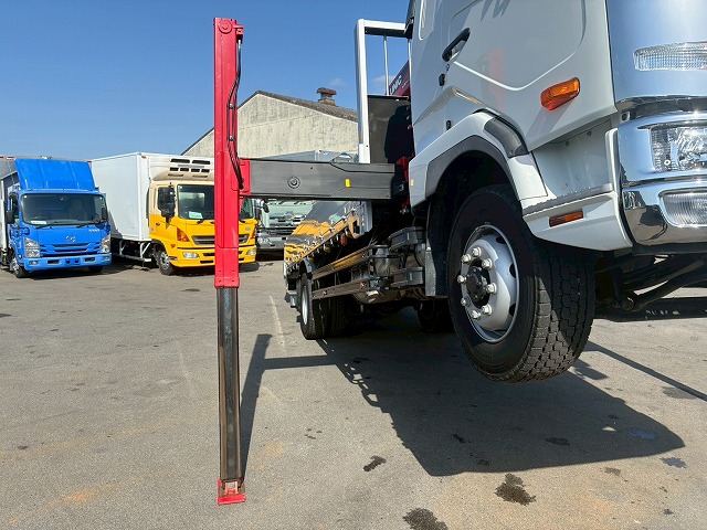 K-2148 2KG-FK62FZ 保証対象車両 R5 三菱ふそう 増トンファイター 4段セルフクレーン フルキャブ/ベッド付き 古河ユニック UNIC ラジコン フックイン ハイジャッキ ロングジャッキ アルミブロック 240馬力 6速 MT マニュアル 7.5t 14t 中型 大型 回送車 重機運搬車(45枚目)