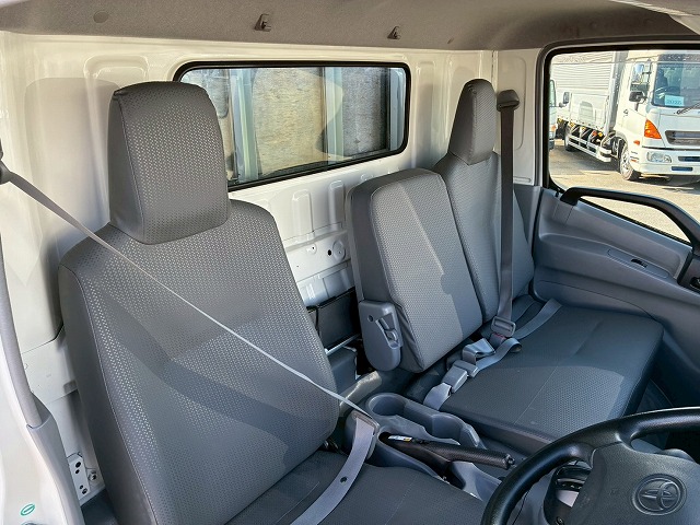 K-2126 トヨエース PG ワンオーナー 3トン積載 オートマ　☆暖かくなってきた頃にご成約いただきました☆　東京都（46枚目）