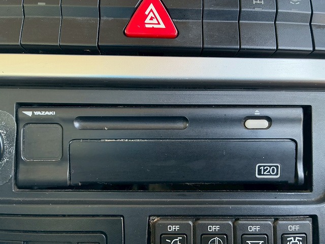 K-2138 2PG-FS74HZ  H31 三菱ふそう スーパーグレート アルミウイング ハイルーフ 8×4 4軸低床2デフ 後輪エアサス 日本フルハーフ シフトパイロット AT セミオートマ 10t 25t 大型 バン 箱車（43枚目）