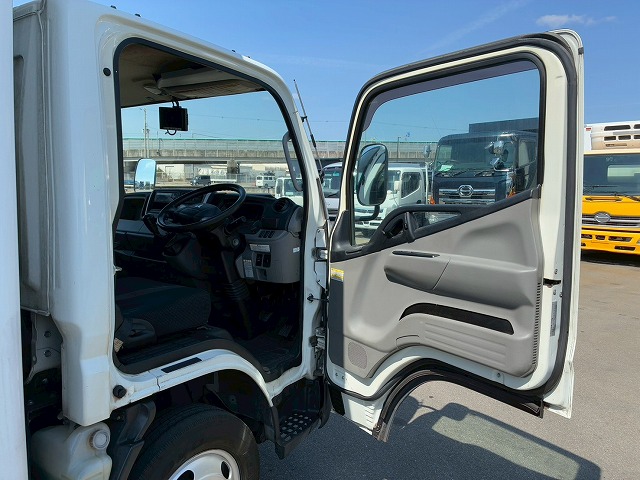 2167 TPG-FBA50 H29 キャンター 冷蔵冷凍車 -30℃低温設定 標準幅 ショート 10尺ボディ 左サイド扉 5トン限定・準中型免許 5速 MT マニュアル 2t 5t 小型 冷凍バン 箱車（45枚目）