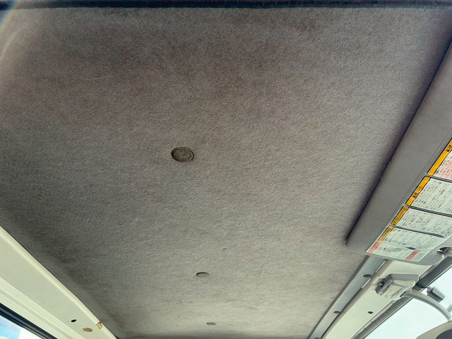 K-2136 BKG-NKR85AN 保証対象車両 H23 いすゞ エルフ 圧縮式塵芥車 標準幅 ショート 新明和工業 プレス式 押し出し排出 連続作動車 スイッチ 汚水タンク 2t 6.5t 小型 特装車 清掃車(48枚目)