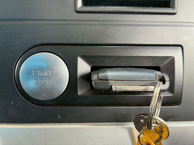 K-2140 2PG-FS74HZ H30 三菱ふそう スーパーグレート アルミウイング ワンオーナー 8×4 4軸低床2デフ 後輪エアサス パブコ エアロパーツ エアロ仕様 13.8トン積載 394馬力 シフトパイロット AT 10t 25t 大型 パネルウイング（47枚目）