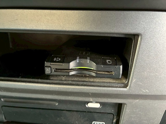 2174 QPG-FW1EXEG  H29 日野 プロフィア アルミウイング ハイルーフ 8×4 4軸低床2デフ 後輪エアサス 永久磁石式リターダ 背高 380馬力 E13C プロシフト AT セミオートマ 10t 25t 大型 バン 箱車（46枚目）