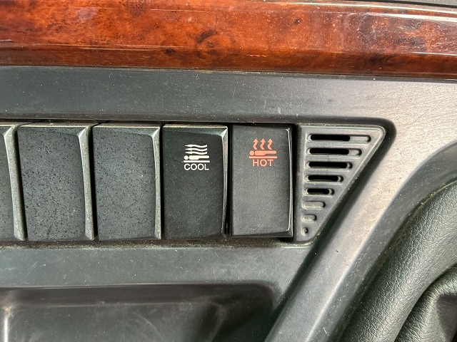 2099 2PG-CW5AL  ★車検付！令和9年2月迄★ワンオーナー！★ ◆6×4！3軸2デフ◆永久磁石式リターダ！◆  ◎カスタム仕様！◎新明和製・額縁アオリ！◎　成約！島根県（47枚目）