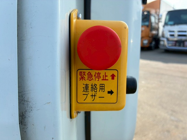 2118 連続作動車 汚水タンク 巻き込み式 ダンプ排出 清掃車 ごみ収集車　☆卒業式の多い時期にご成約いただきました☆　岡山県（48枚目）