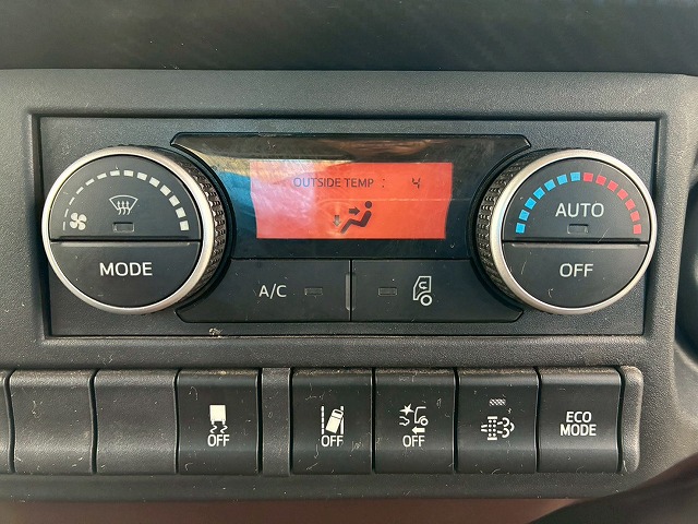 2100 2PG-FD2ABG ☆★ハイルーフ!★後輪エアサス!★☆ ◆6200×フルワイド!◆内高:242cm!◆ ◎2.7トン積載!◎240馬力!◎6速MT!◎ 成約! 神奈川県(49枚目)