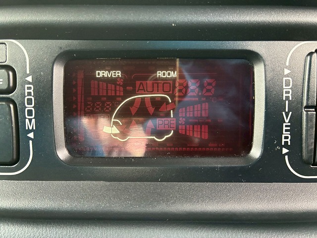 K-2172 2RG-BG740G R4 三菱ふそう ローザ マイクロバス 4×4 四輪駆動 フルタイム 4WD 28人 リクライニング 自動扉 自動ステップ オートスイングドア リアトランク ボトルクーラー デュオニック AT セミオートマ 小型 中型 送迎バス 観光バス(48枚目)