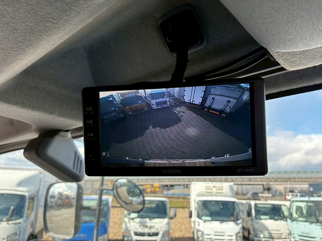 2072 2RG-FRR90S2  ★車検付！令和8年7月迄★ワンオーナー！★ ◆2.95トン積載！◆6200ボディ×標準幅！◆  ◎内高：240cm！◎フルキャブ/ベッド付！◎　成約★　岩手県（50枚目）