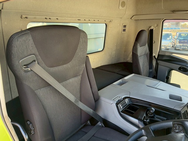 K-2138 2PG-FS74HZ  H31 三菱ふそう スーパーグレート アルミウイング ハイルーフ 8×4 4軸低床2デフ 後輪エアサス 日本フルハーフ シフトパイロット AT セミオートマ 10t 25t 大型 バン 箱車（48枚目）