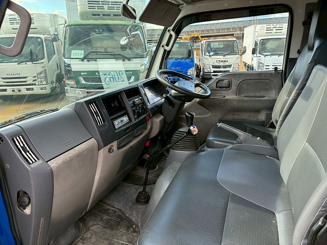 2065 BKG-NKR85N  ☆★車検付！★3トン積載！★☆ ◆KYB製・2.5立米！◆電動ホッパー！◆  ◎6速マニュアル！◎150馬力ターボ！◎　ご成約★　香川県（47枚目）