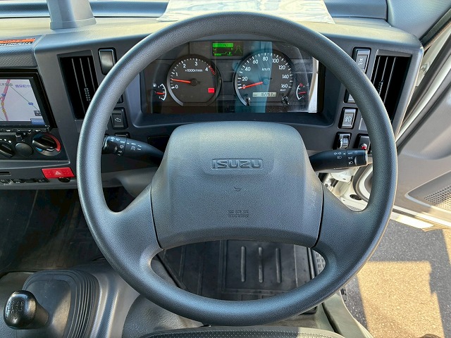 2133 2RG-NMR88R 保証対象車両 R3 いすゞ エルフ 4段クレーン ハイキャブ ショート 10尺ボディ 3トン積載 古河ユニック UNIC ラジコン フックイン 150馬力 6速 MT マニュアル 3t 7t 小型 ユニック車 カーゴクレーン(52枚目)