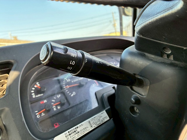 2119 8.7立米 電動ホッパー 330馬力 7速MT コンクリ作業車　☆雨天のなかご成約いただきました☆　東京都（52枚目）